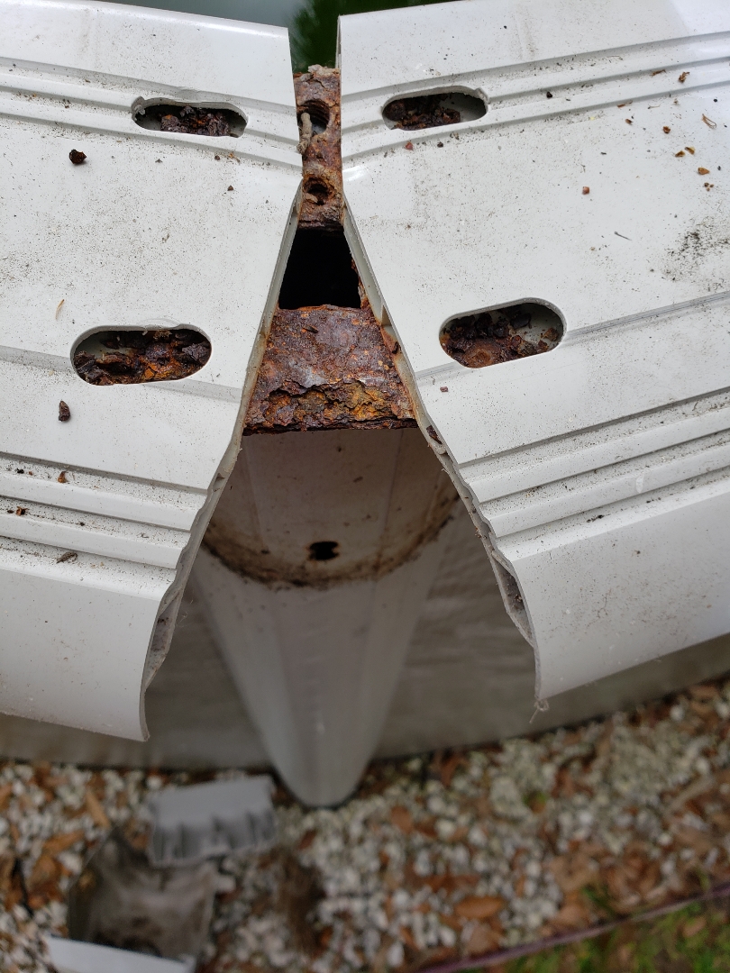 These screws are completely rusted and will not come off